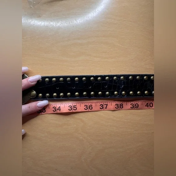 Y2K Studded Leather Western Concho Belt Amber Rhinestones Croc Embossed - Picture 9 of 9